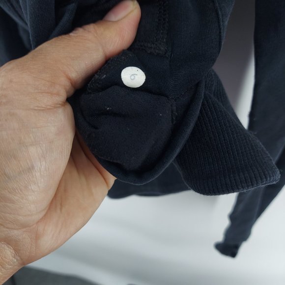 Lululemon black sweatshirt women size 6 - Picture 6 of 8